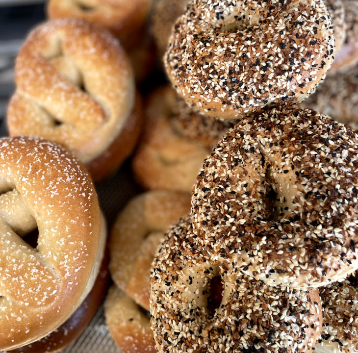 group of pretzel and everything bagels